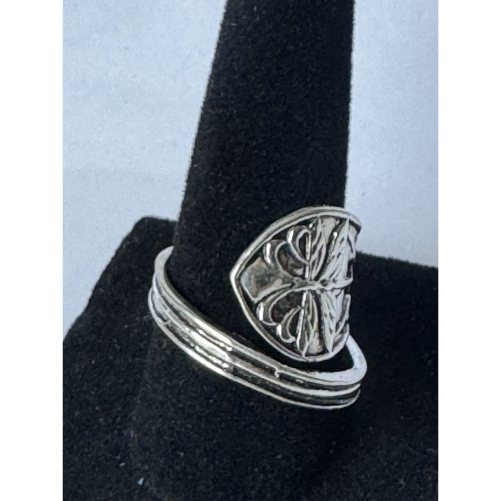 Silver Tone Flower Wrap Open Band Ring Adjustable Metal Size 8 MPN 0163 - Picture 3 of 9